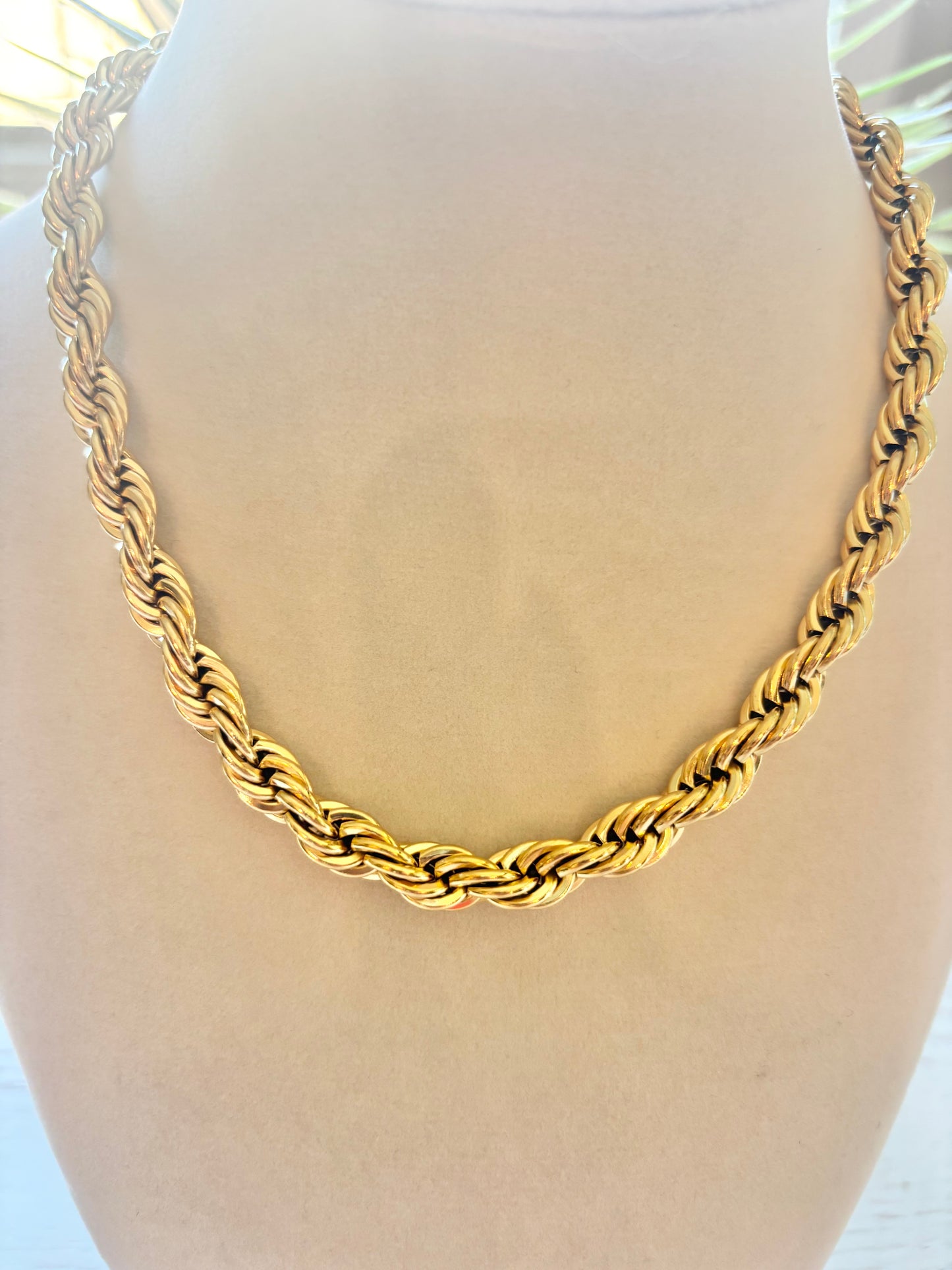 Rope chain necklace