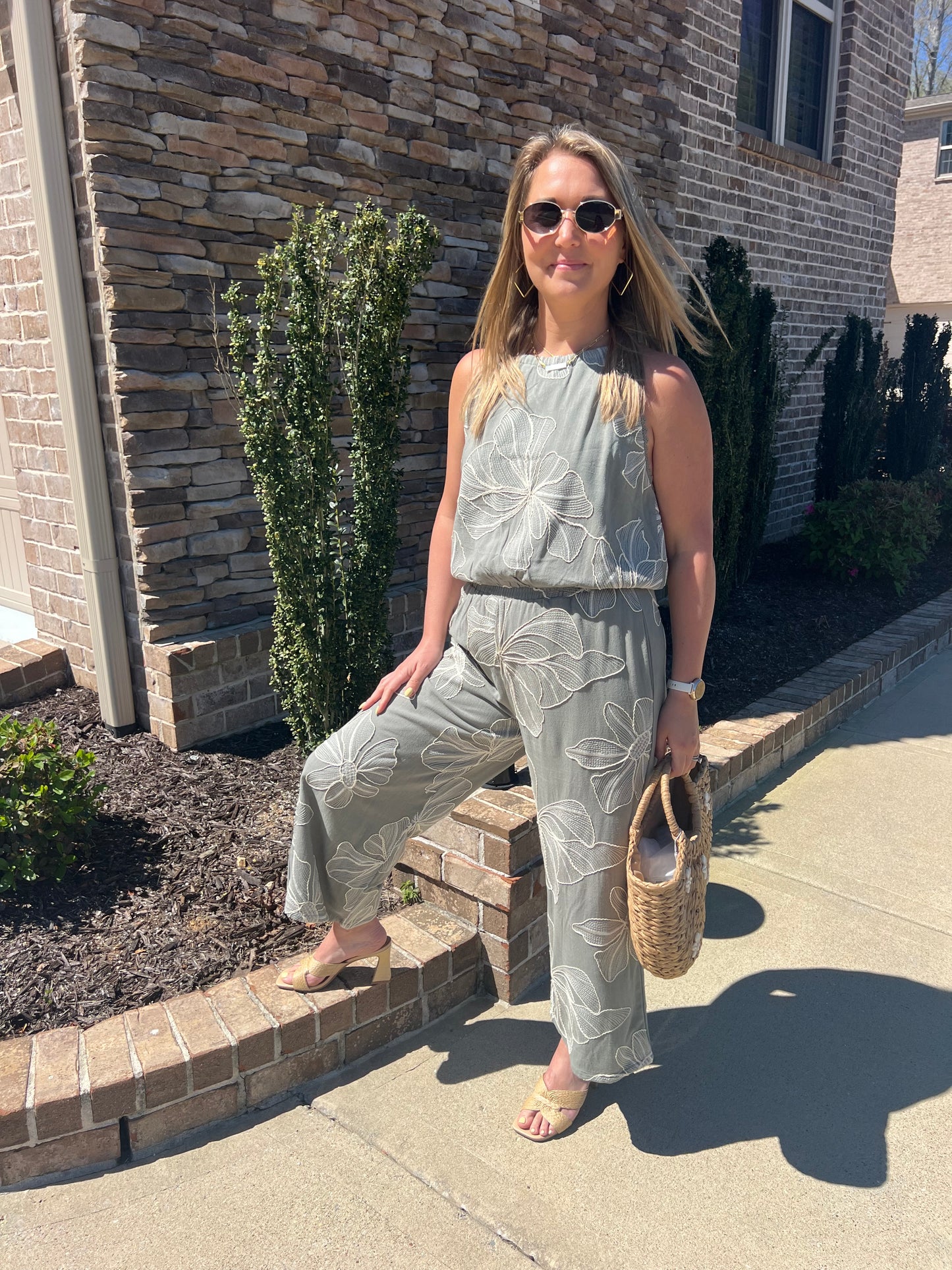 Anthurium Embroidered Bubble Top and Crop Pants Set