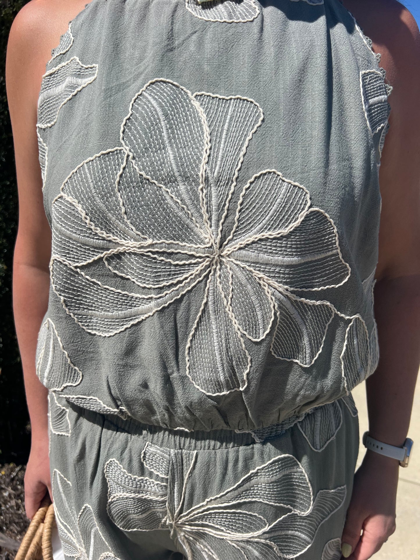 Anthurium Embroidered Bubble Top and Crop Pants Set