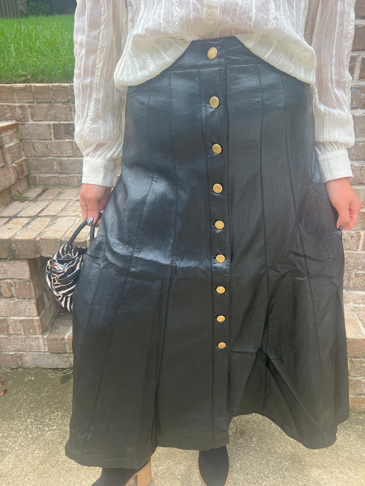 Penny Black Button Front Faux Leather Skirt