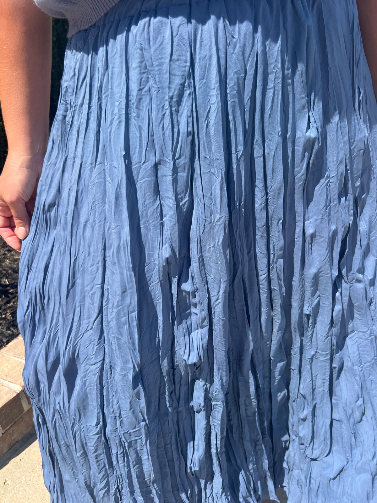 Salvia Crinkled Maxi Skirt