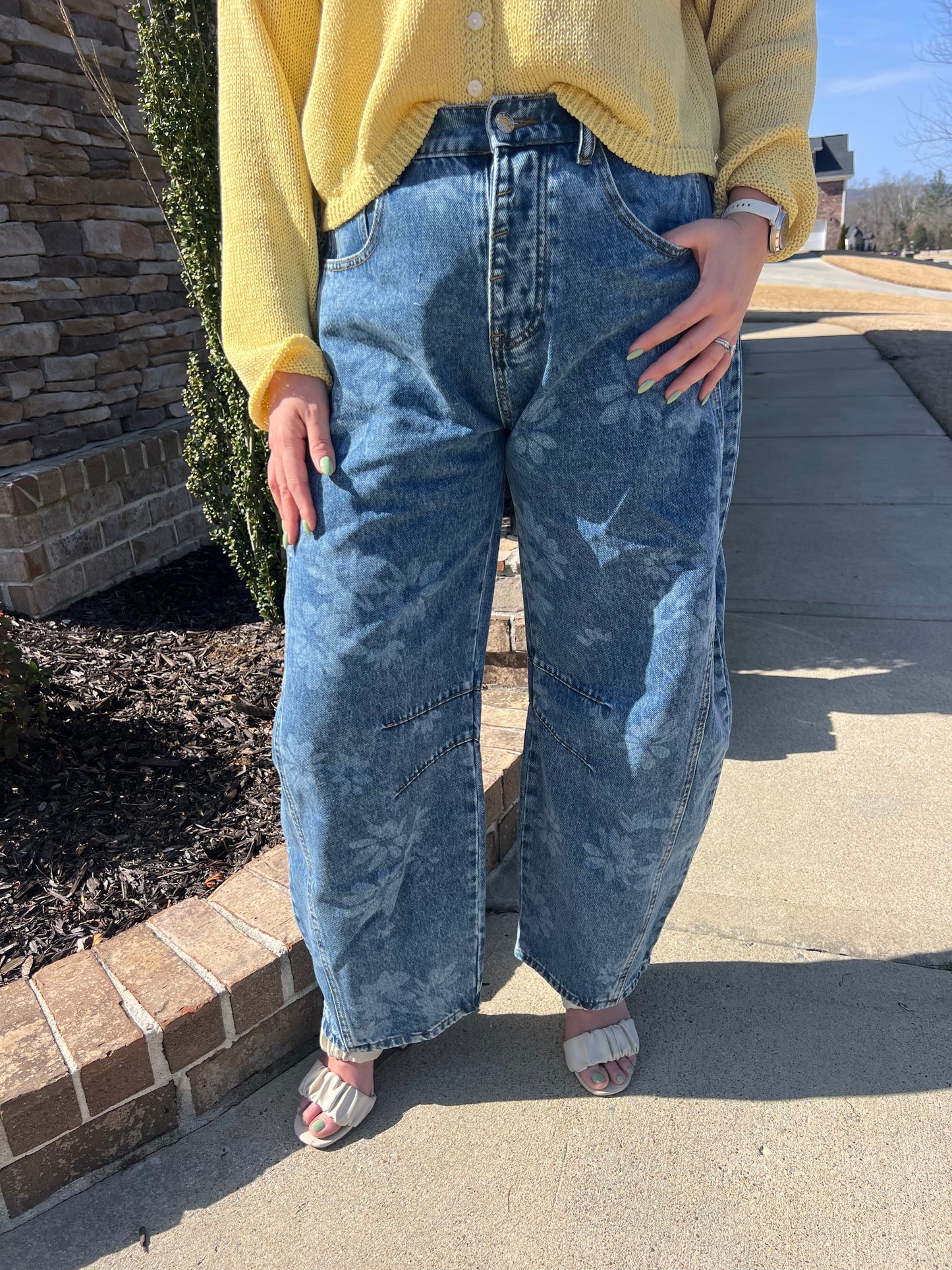 Agapanthus Floral Print Barrel Jeans