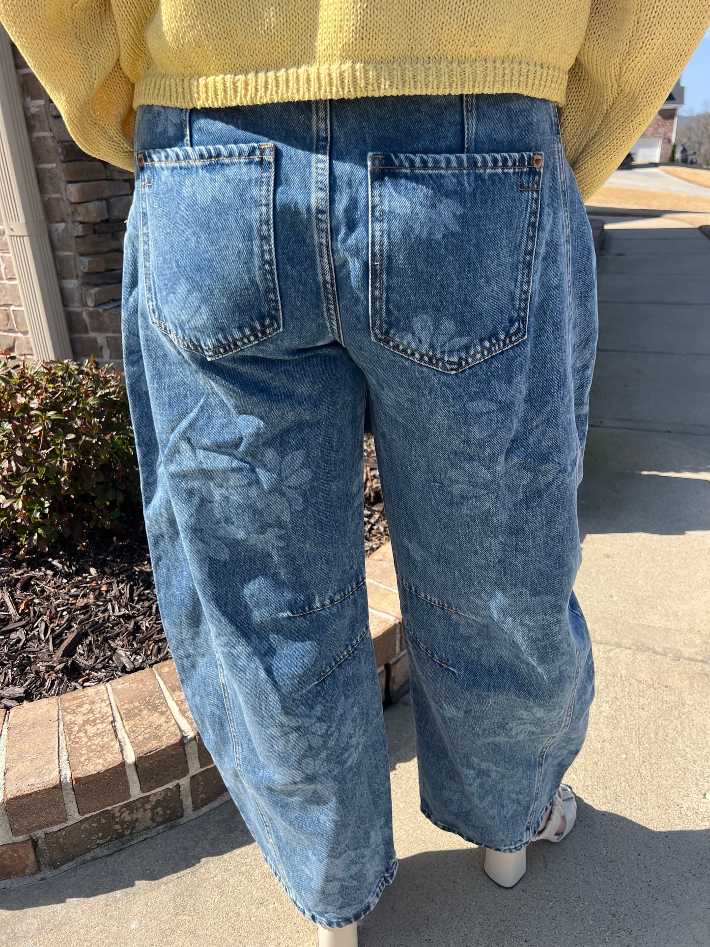 Agapanthus Floral Print Barrel Jeans