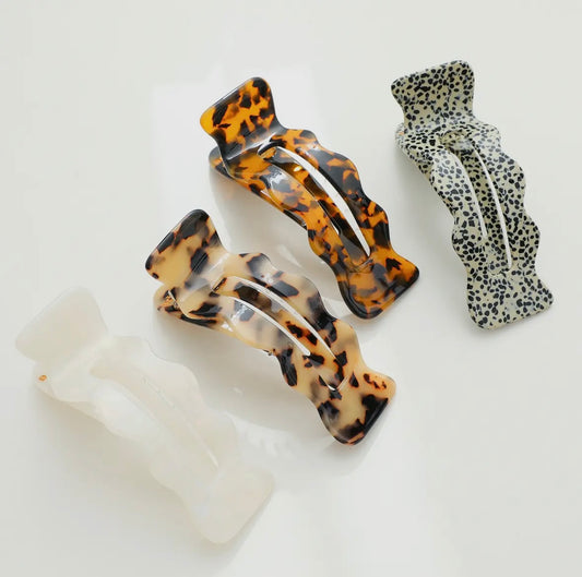 Scalloped Flat Claw Clip