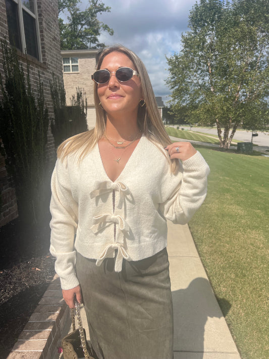 Alyssum Reversible Bow Tie Sweater
