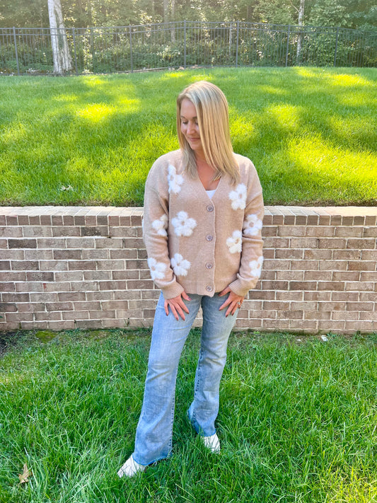 Viburnum Raised Flower Cardigan